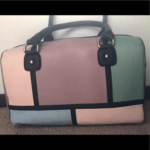 Pastel and black color block bag - Picture 4 of 7
